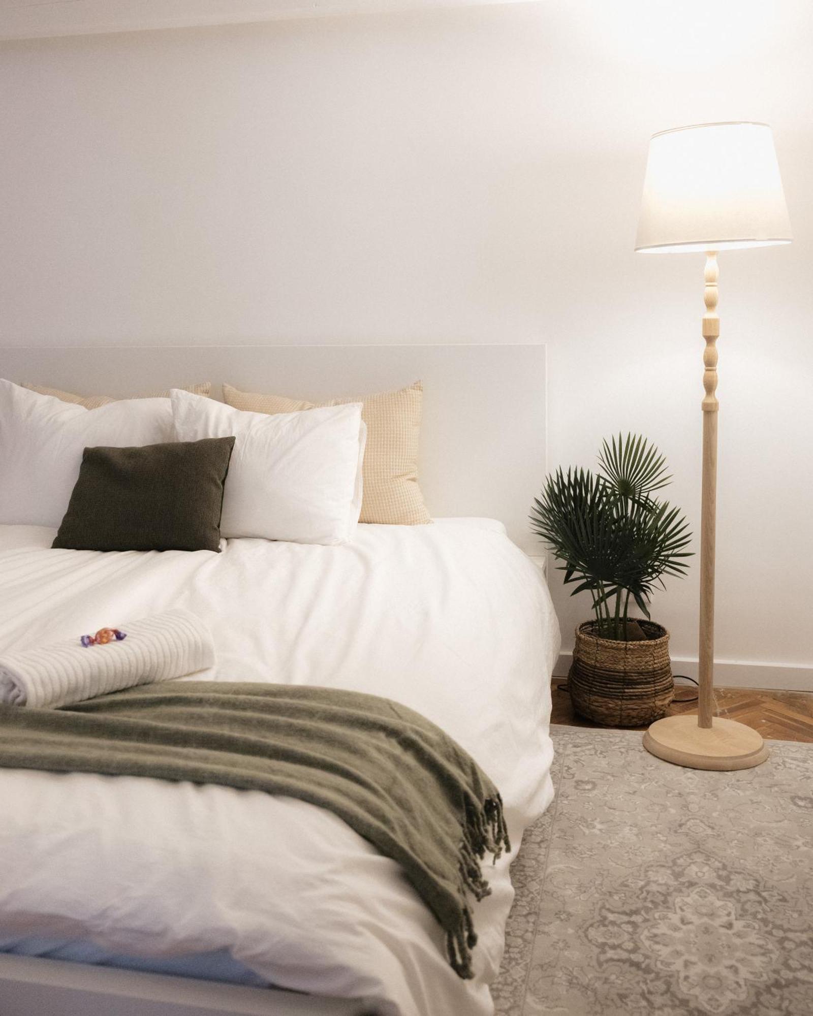 New - Golden Apartment