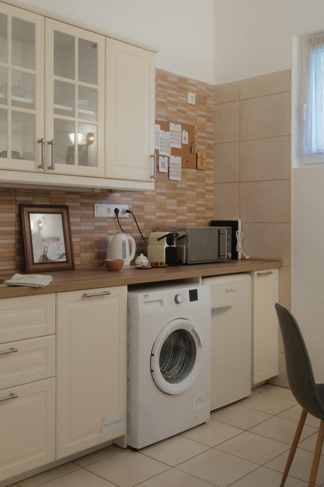 New - Golden Apartment